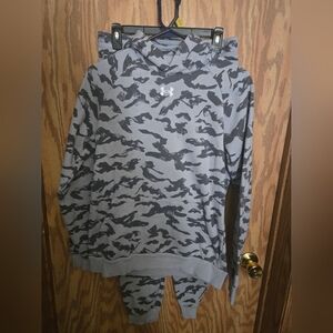 Under Armour Men's Gray Camo Crewneck Hoodie And Matching Pants